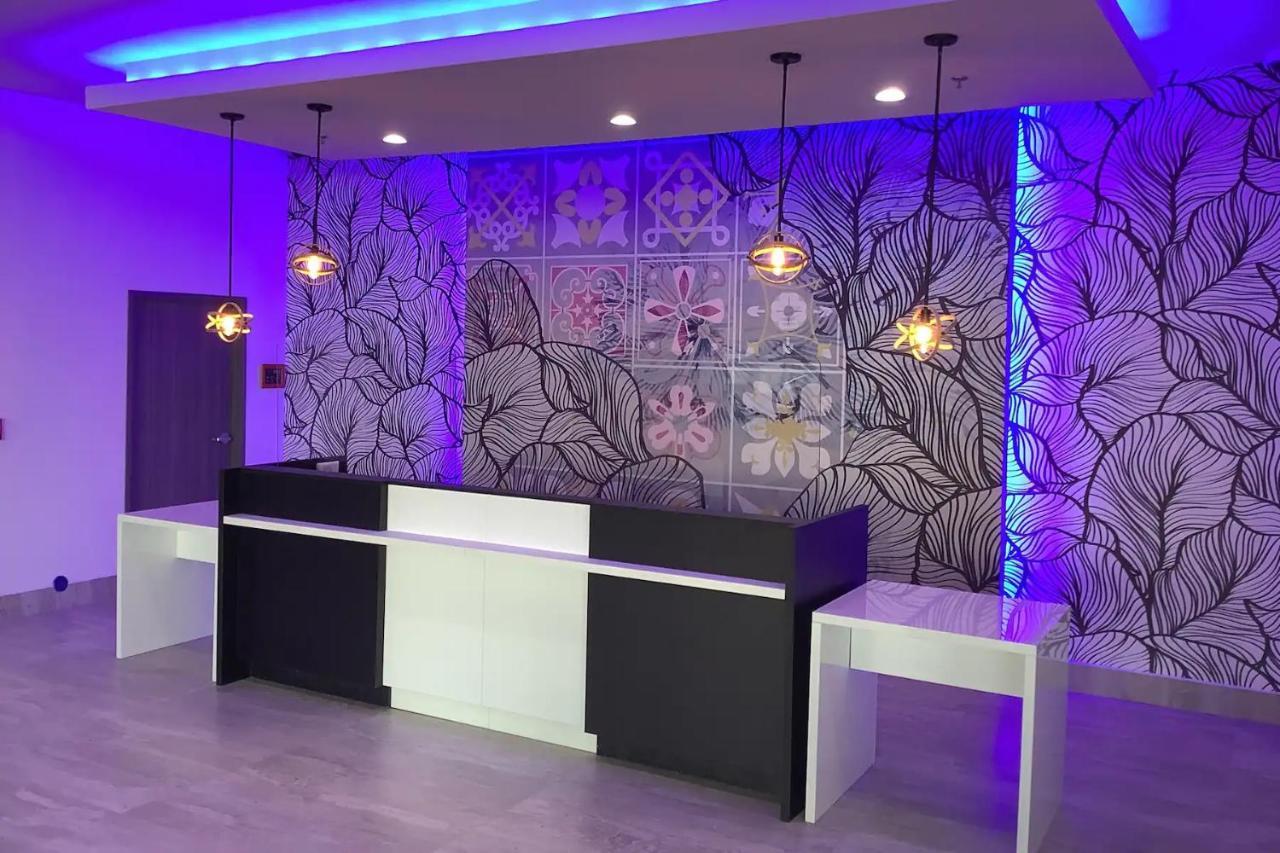 Hotel La Quinta & By Wyndham Southeast Corpus Christi