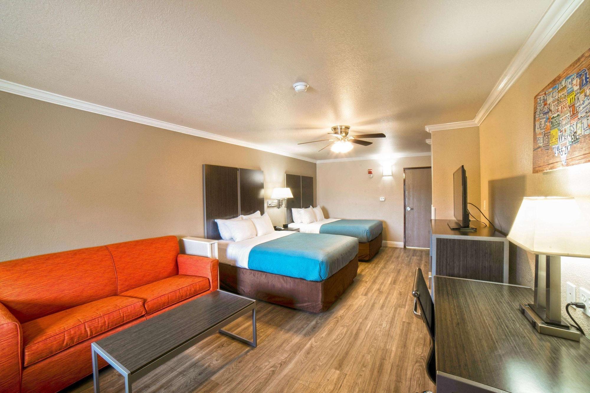 Econo & Hotel