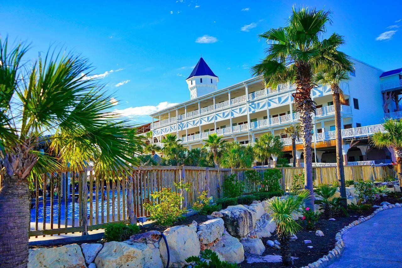 Hotel The Waves Corpus Christi