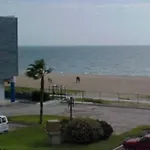 Condo With A View On The Beach - Villa Del Sol 2217