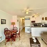 Condo With A View On The Beach - Villa Del Sol 2217
