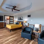 Luxury On Ocean Drive - Sleeps 28