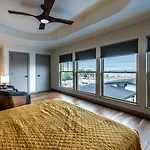 Luxury On Ocean Drive - Sleeps 28