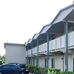 Safari Inn