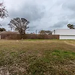 Oceanfront Retreat 2 Homes For 29-Guests