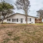 Oceanfront Retreat 2 Homes For 29-Guests