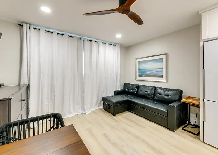 Corpus Christi Surfside Suite With Beach Access!