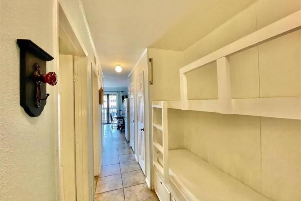 With A View On The Beach - Del Sol 2217 Apartment