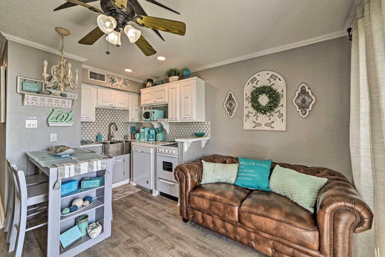 Oceanfront Perks! *