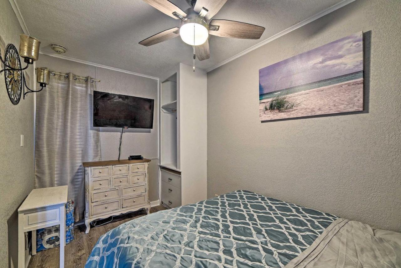 Apartment Oceanfront Perks! *