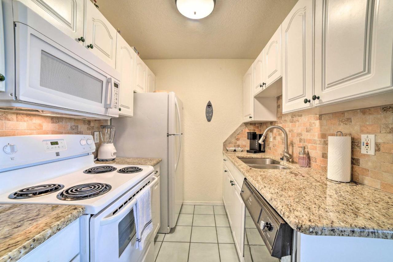 Coastal With Dock Access, 2 Miles To Beach! *