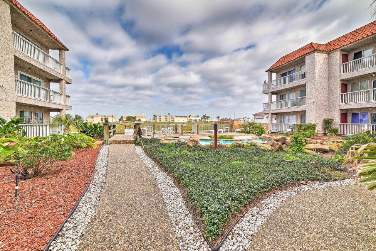 Apartment Coastal With Dock Access, 2 Miles To Beach! *