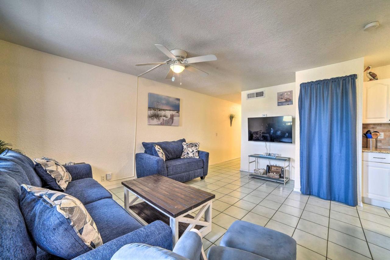 Coastal With Dock Access, 2 Miles To Beach! Apartment Corpus Christi