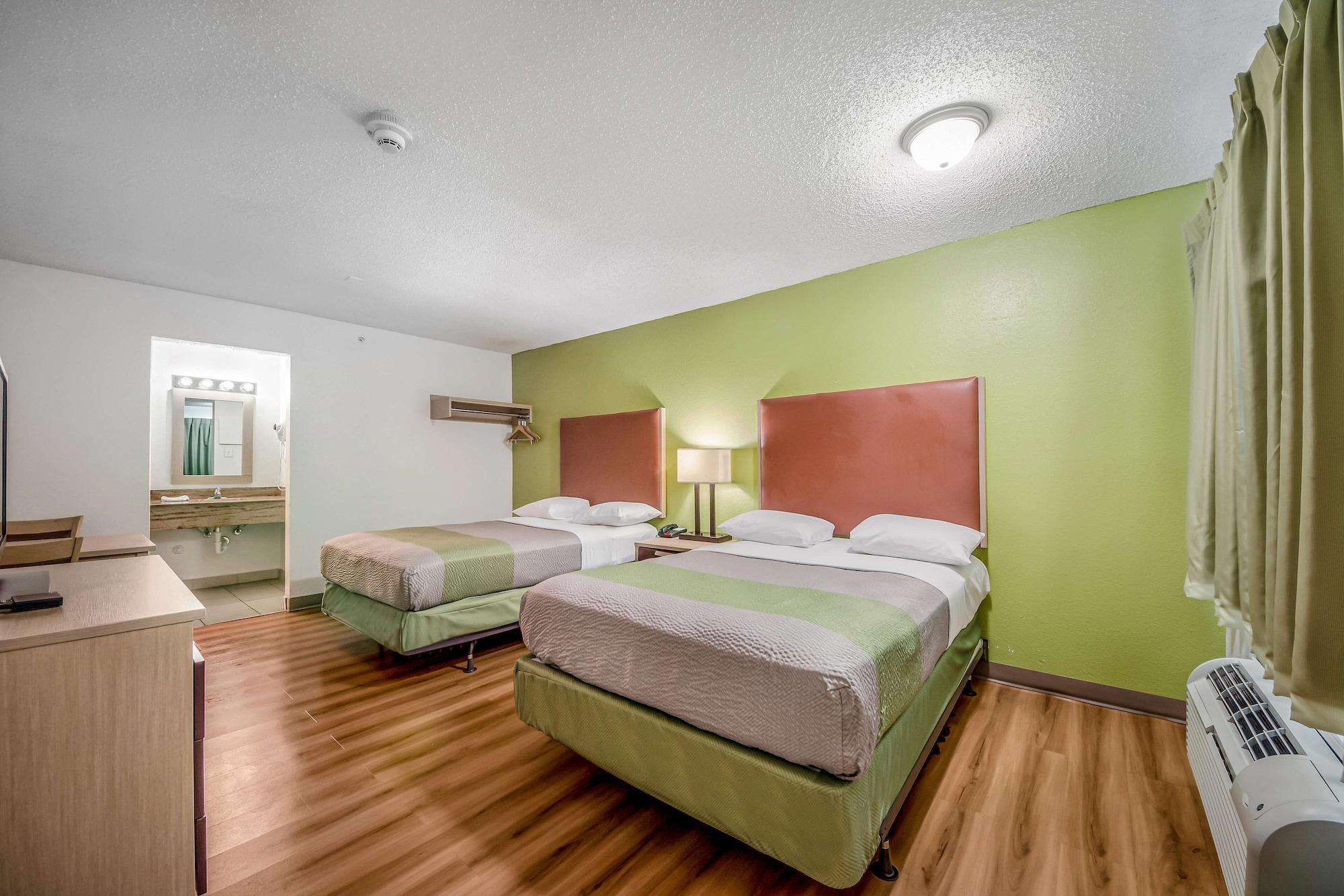 Hotel 6-corpus Christi, Tx 2*
