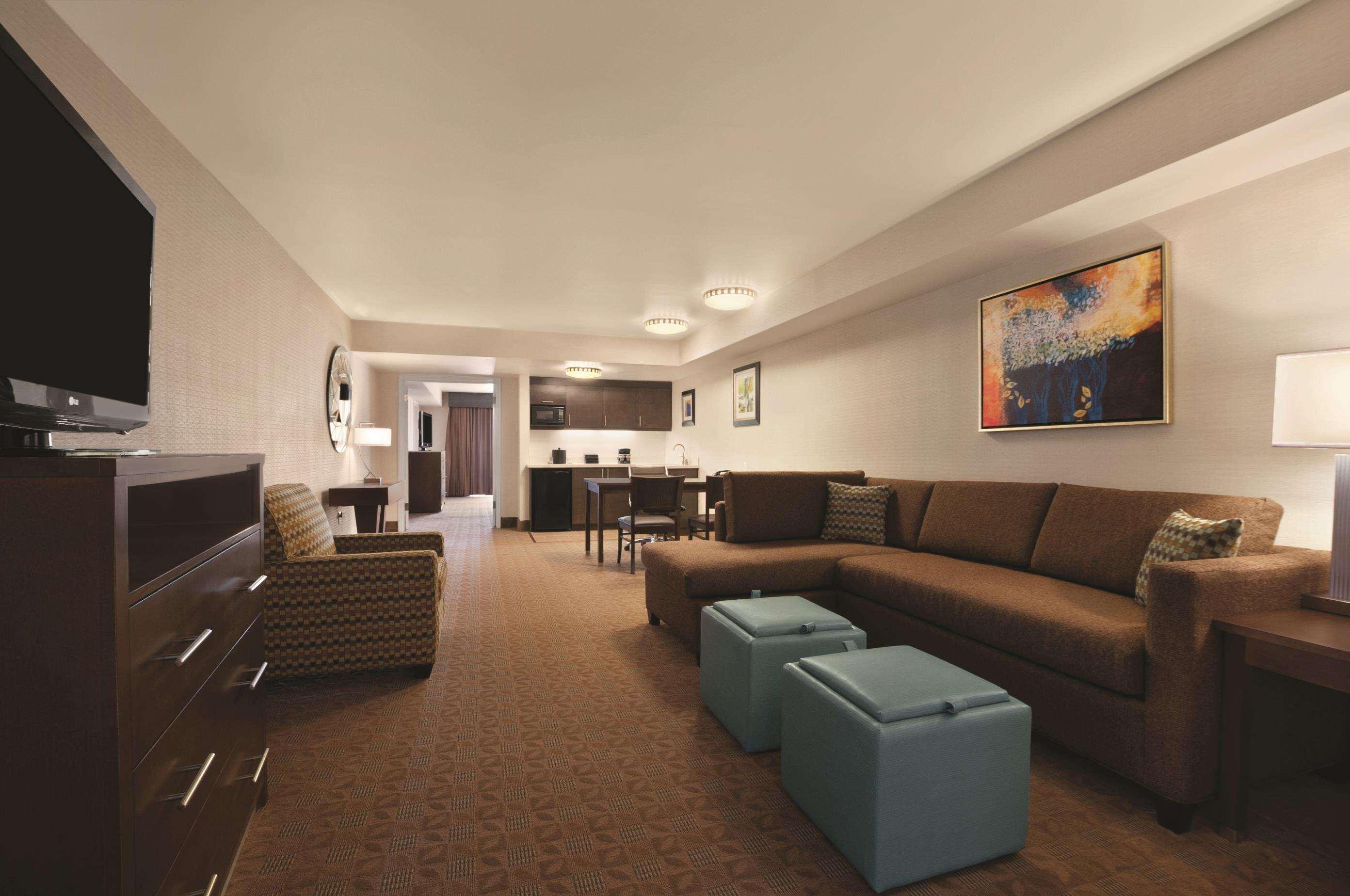 Embassy Hotel