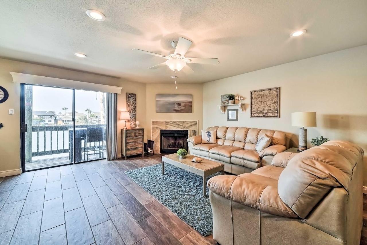 Bright And Breezy Condo, 2 Mi To Whitecap Beach! Apartment Corpus Christi