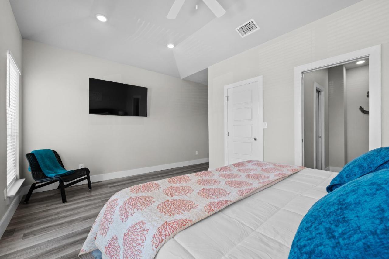 Holiday home Beautiful New 3 Bedroom Townhouse W/ Private Pool Corpus Christi