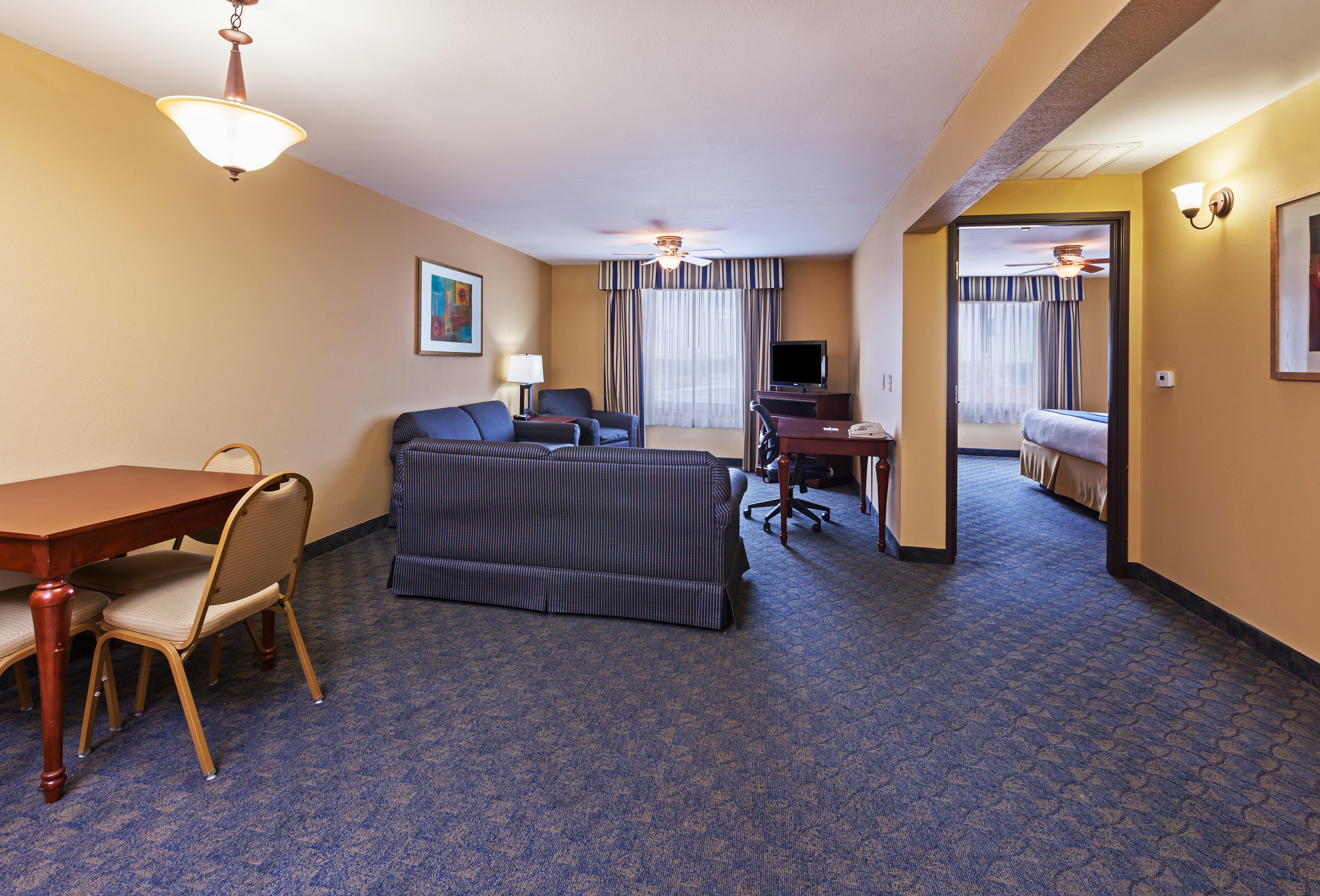 Hotel Express & Suites, Nw, Calallen By Ihg Corpus Christi