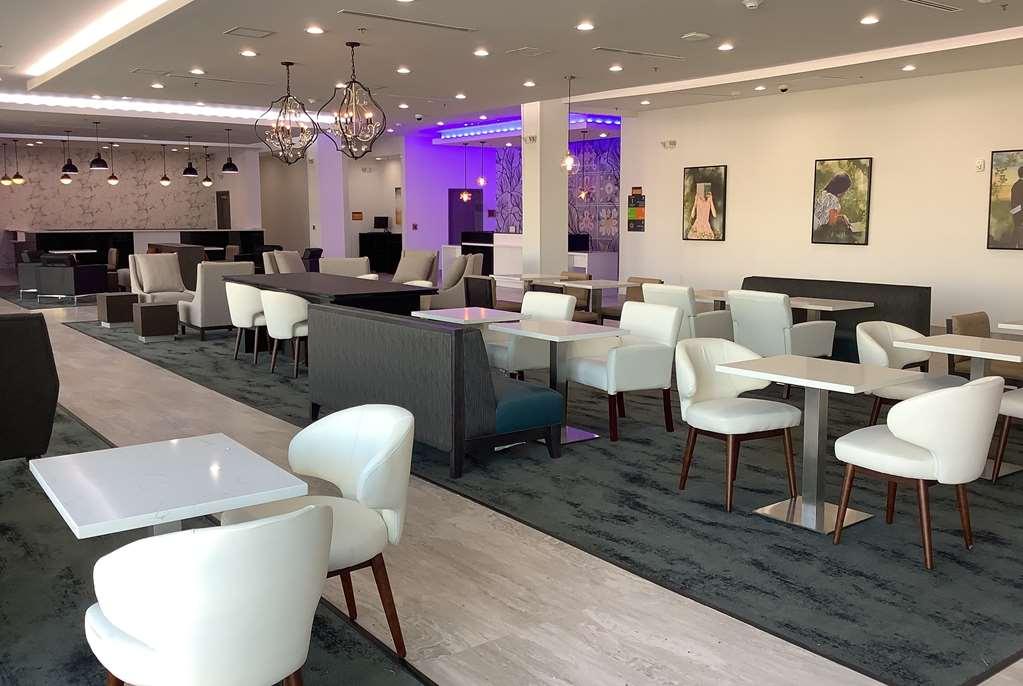 La Quinta & By Wyndham Southeast 2*