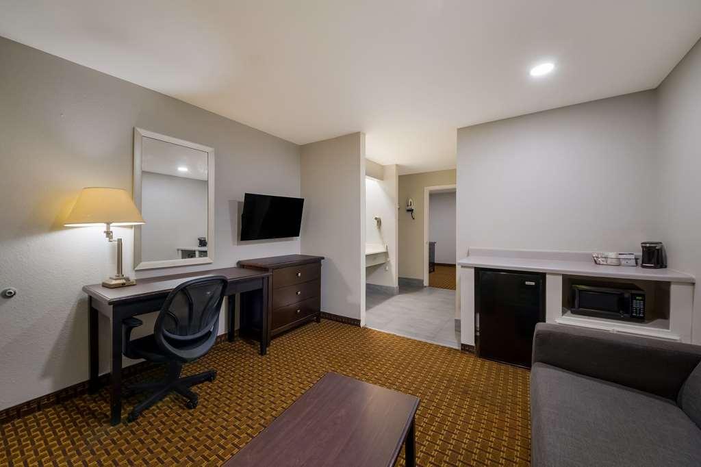 Rodeway & Hotel *