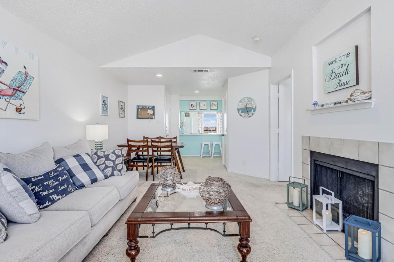 Apartment Club 352 *