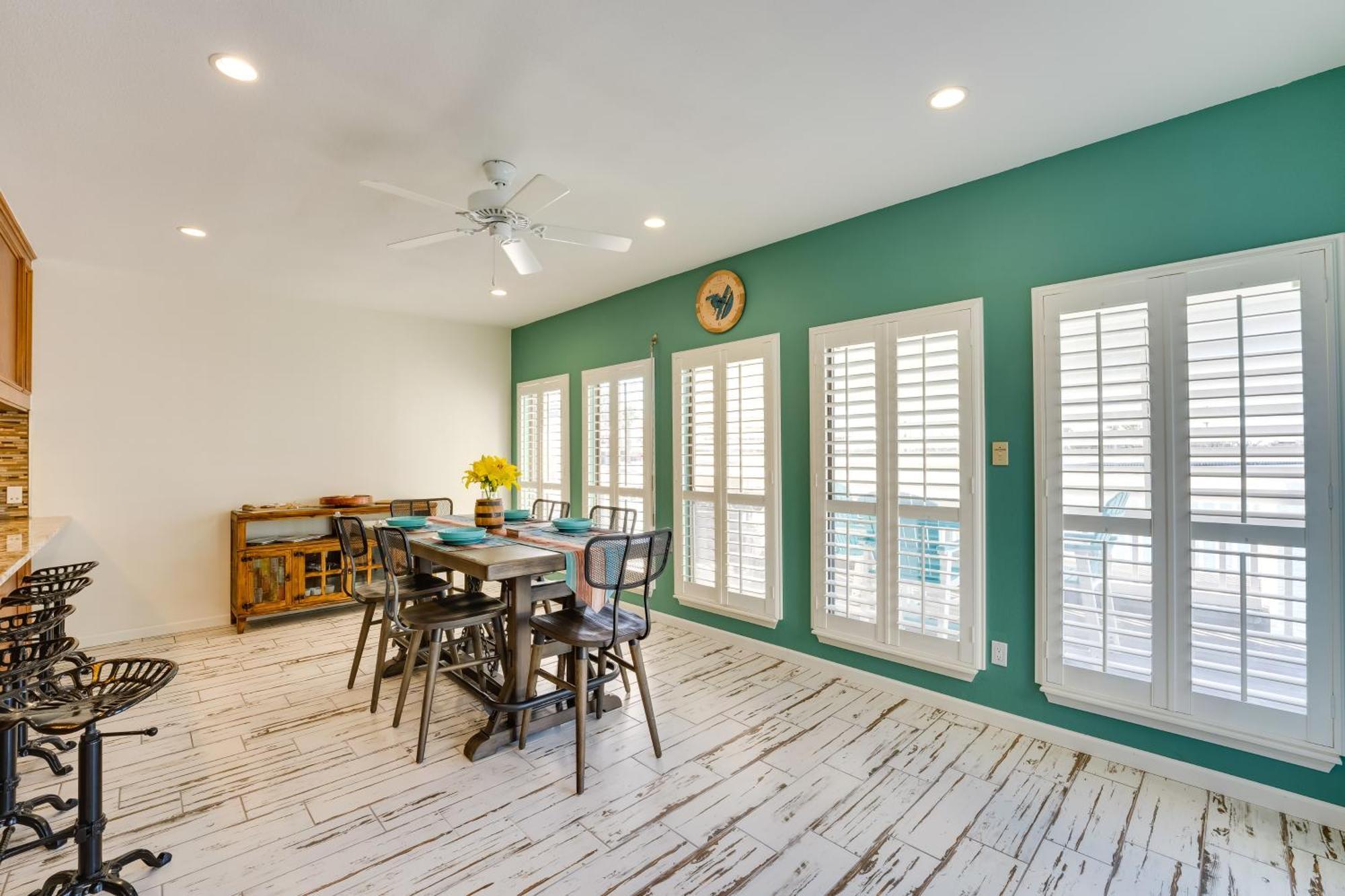Waterfront Haven Padre Island With Swim Spa! *