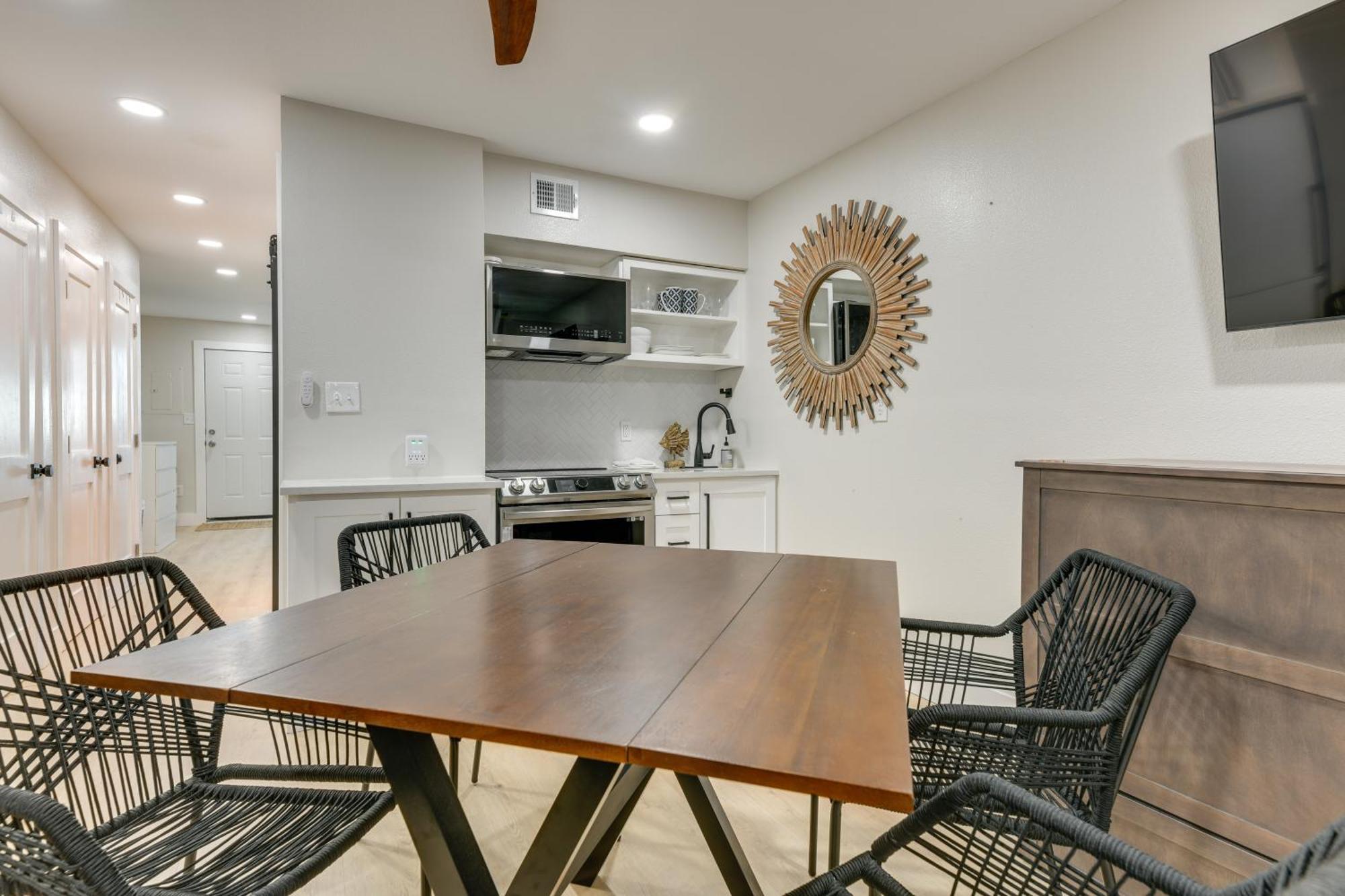Surfside With Access! Apartment Corpus Christi