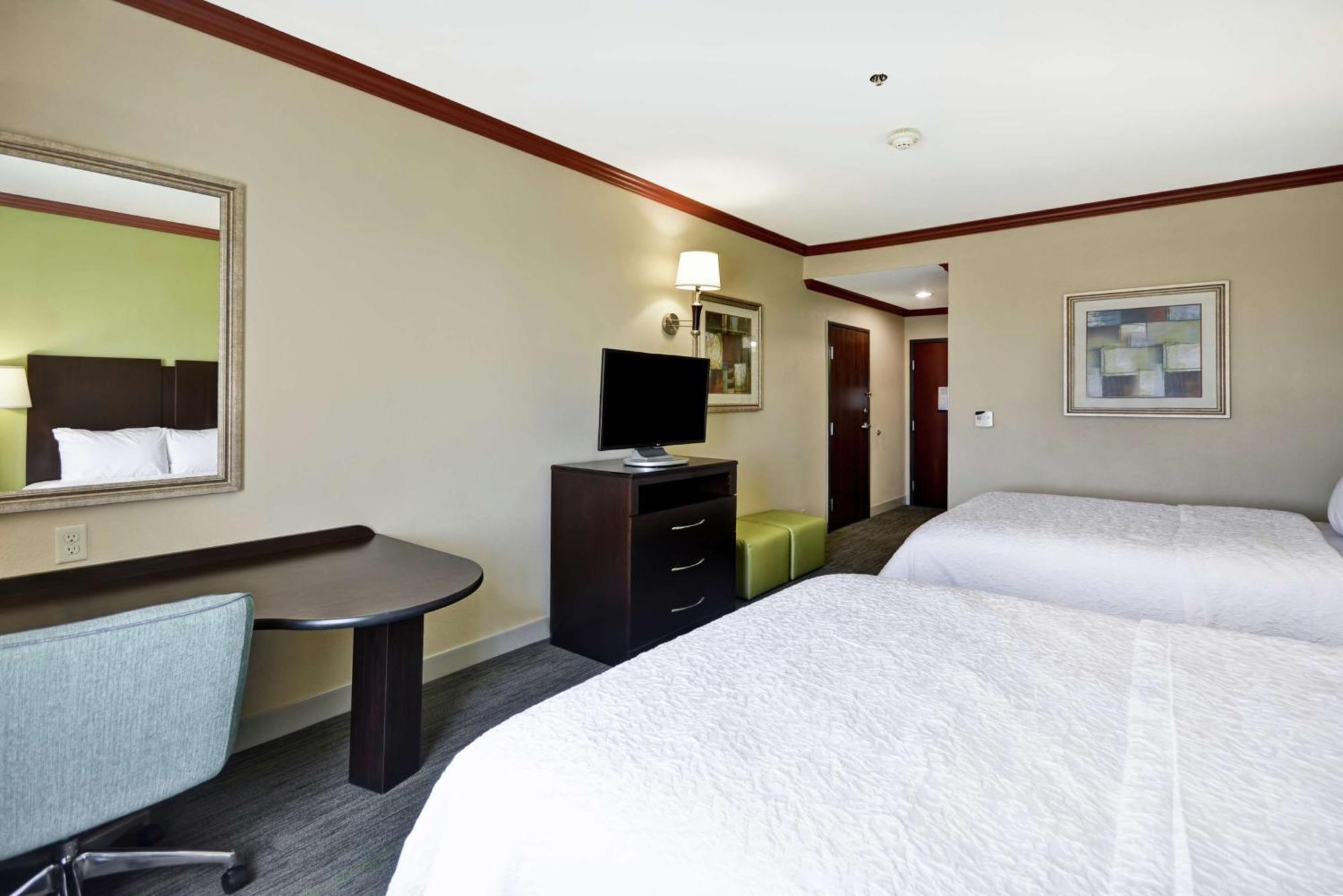 Hotel Hampton & I-37 - Navigation Boulevard 3*