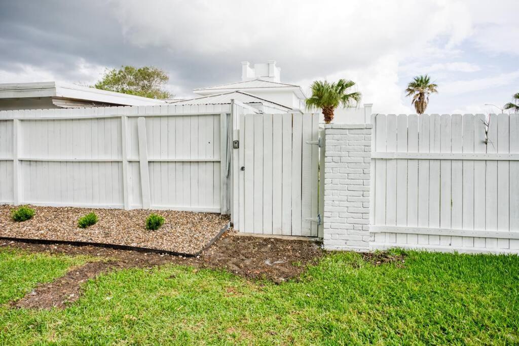 Your Seaside Sanctuary On Ocean Drive Awaits Holiday home