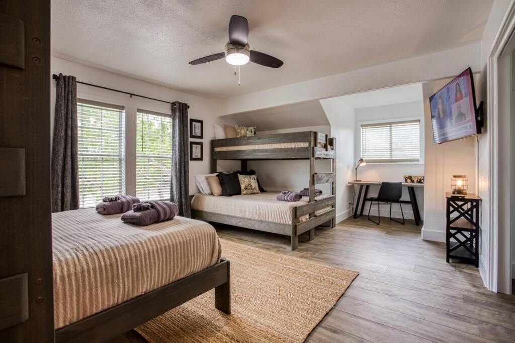 Holiday home Your Seaside Sanctuary On Ocean Drive Awaits Corpus Christi