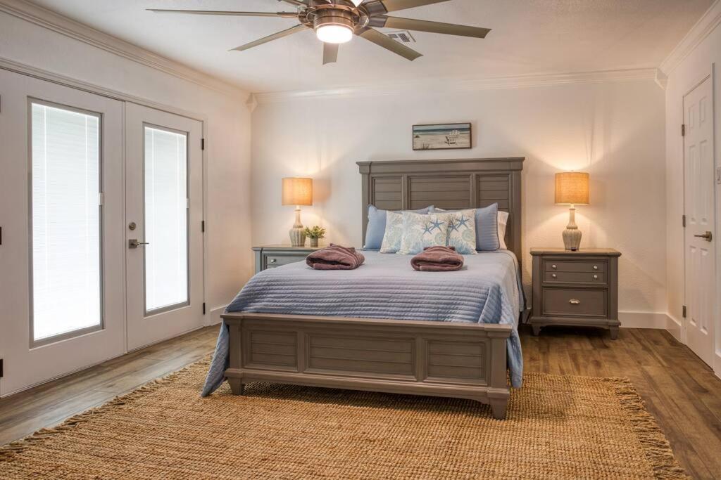 Your Seaside Sanctuary On Ocean Drive Awaits *