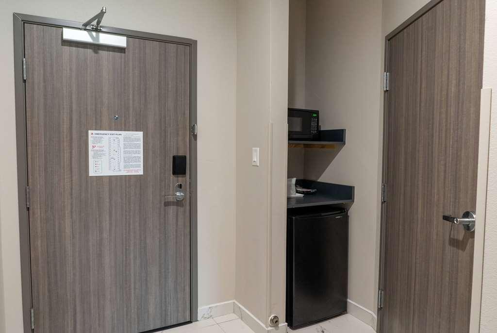 La Quinta & By Wyndham Southeast Hotel 2*