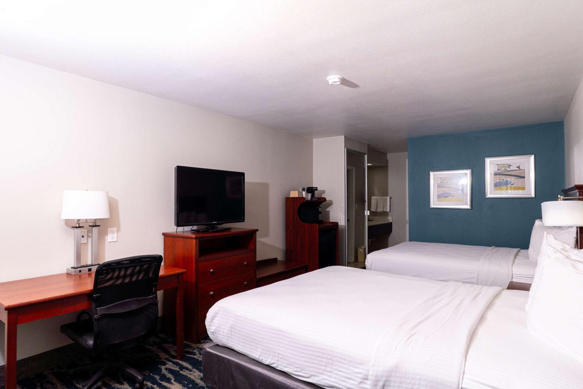 Inn Western Paradise