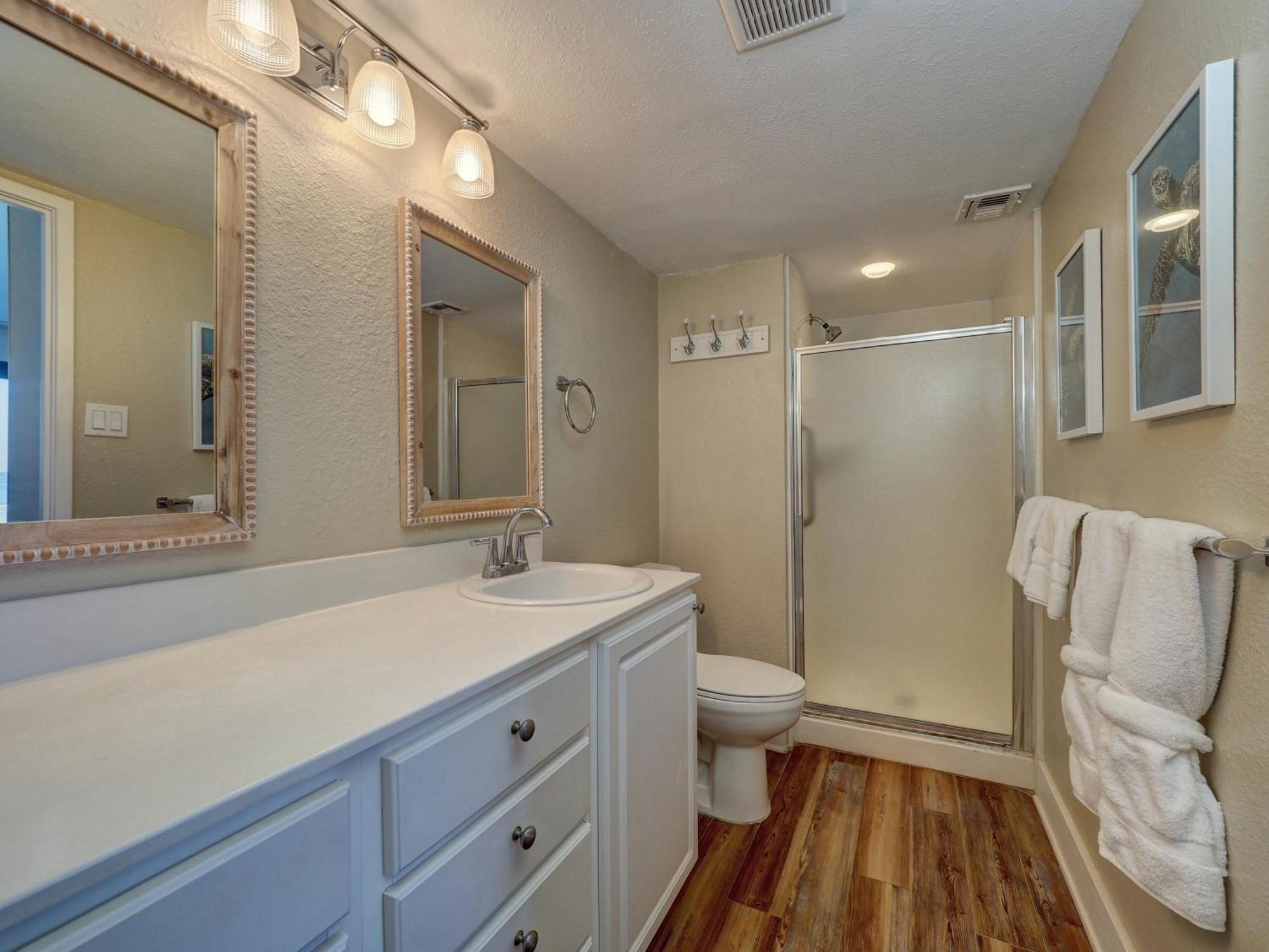 On The Beachfront Direct View & Access To Heated Pool Island House Unit 113 * Corpus Christi