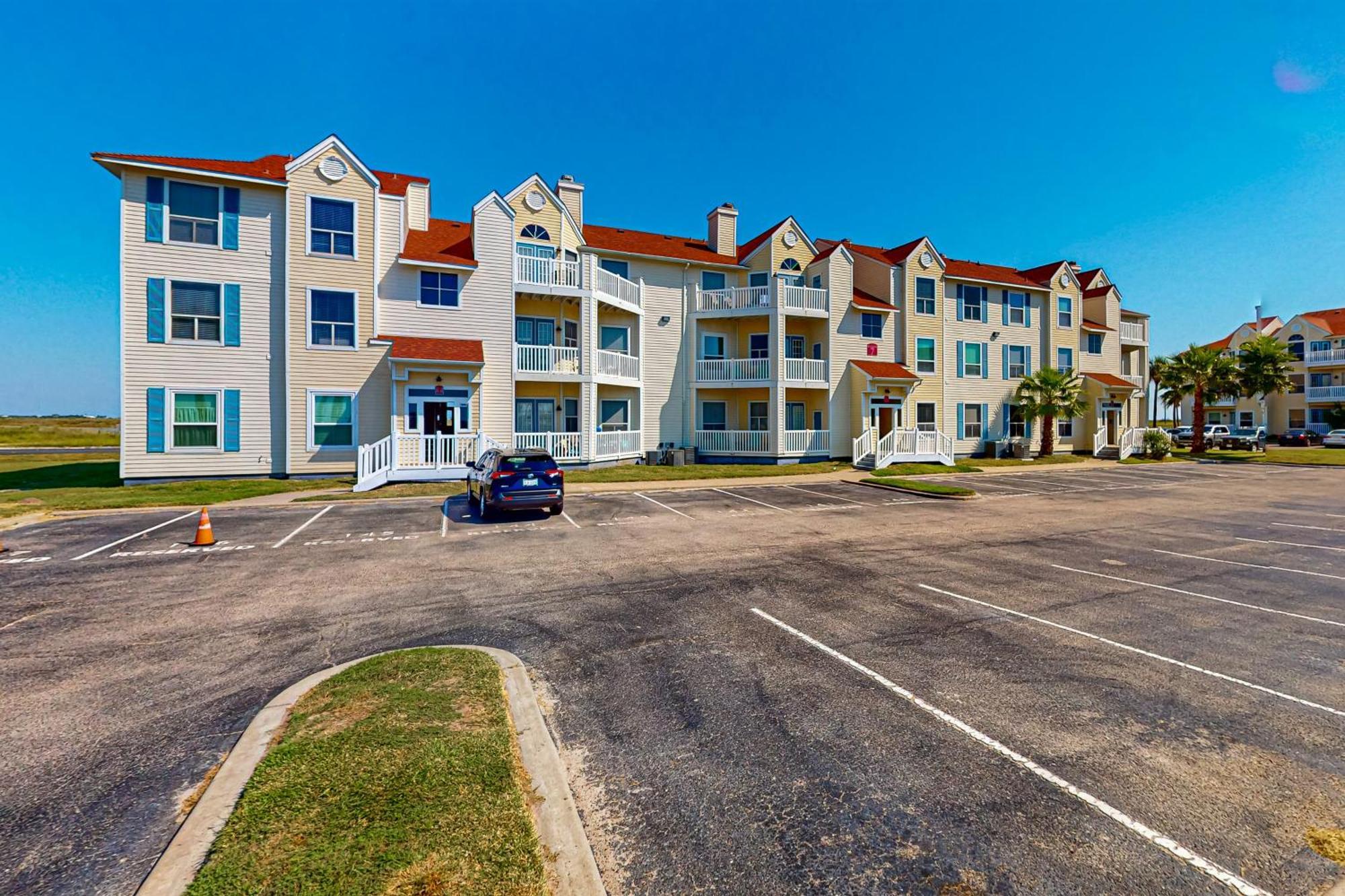 Apartment Club 172 Corpus Christi