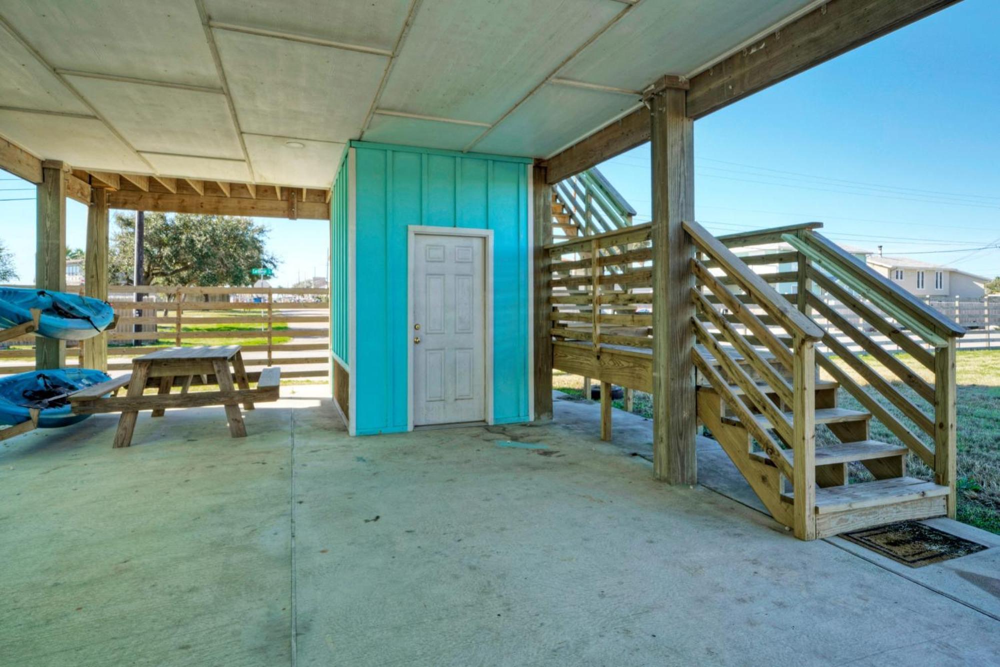 Holiday home Big Slough By Avantstay Boat Dock Steps To Water Corpus Christi
