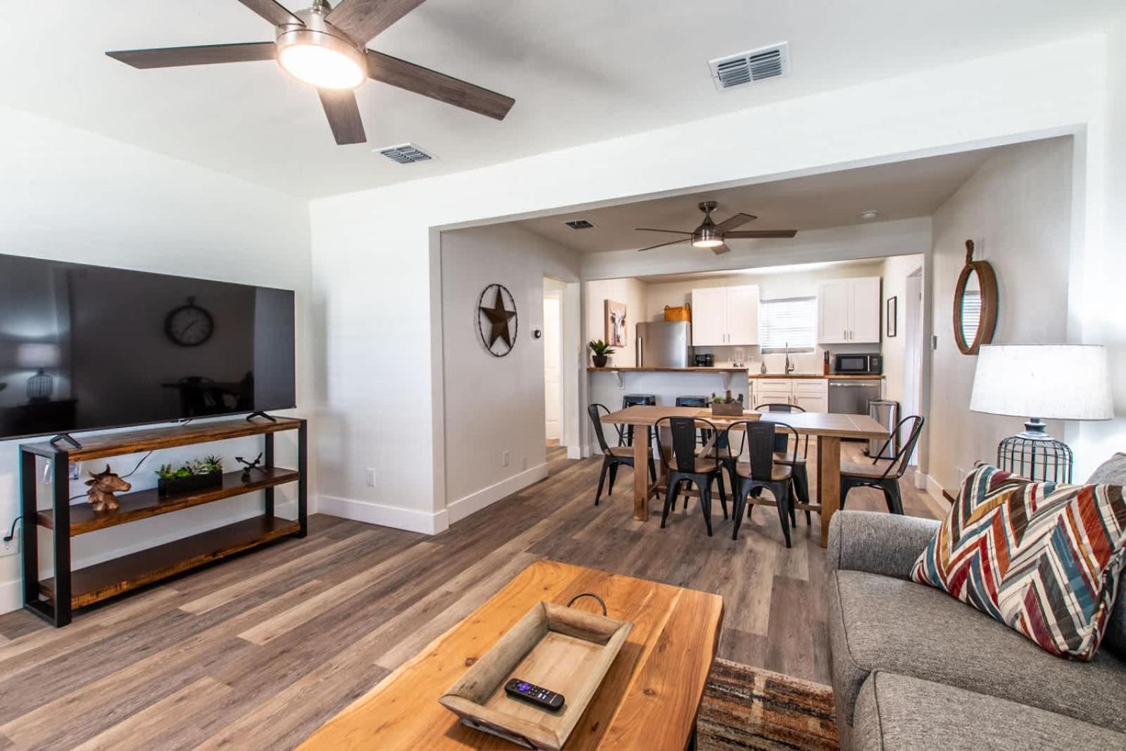The Azure Escape Holiday home