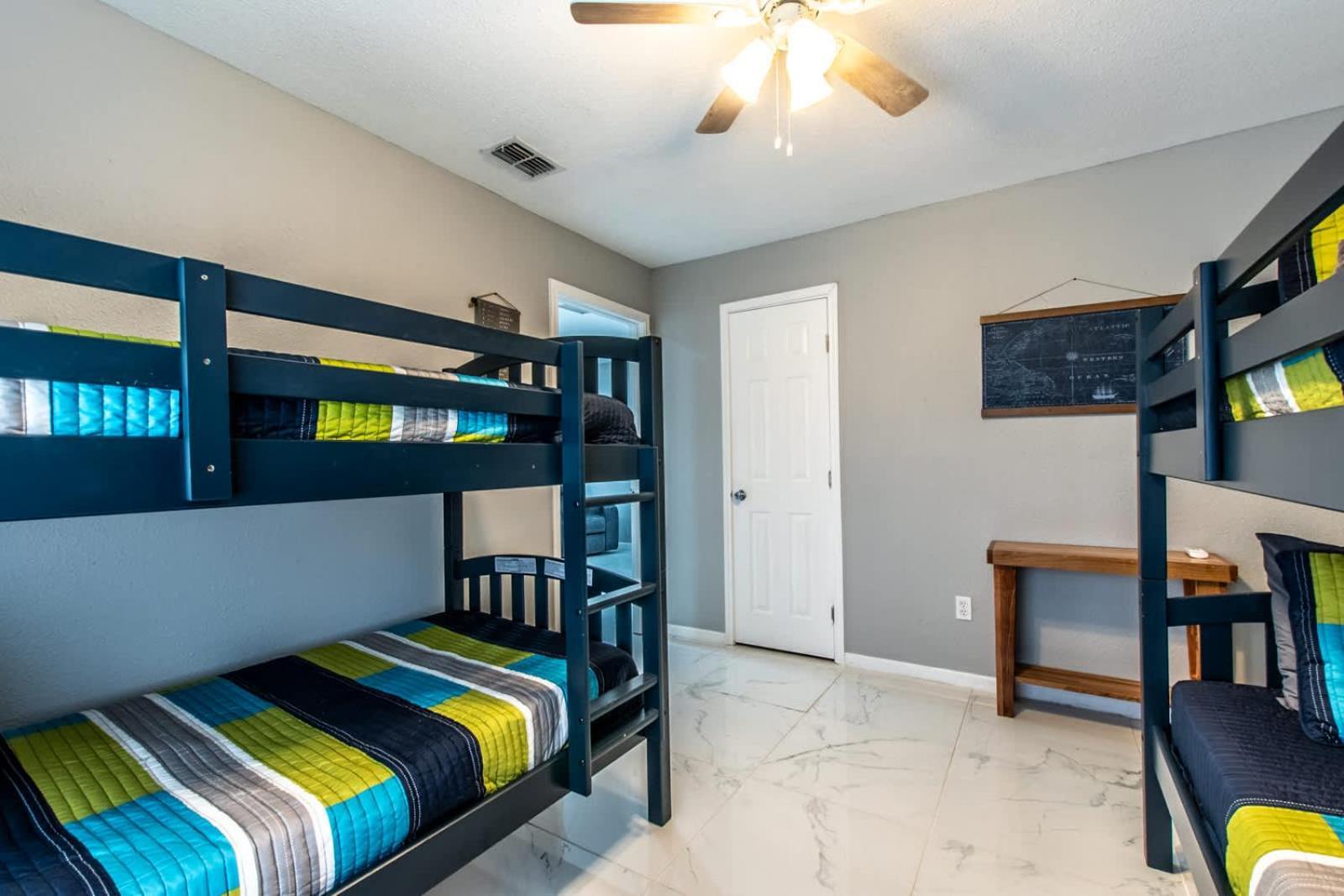 Contemporary Coastal Oasis Awaits * Corpus Christi