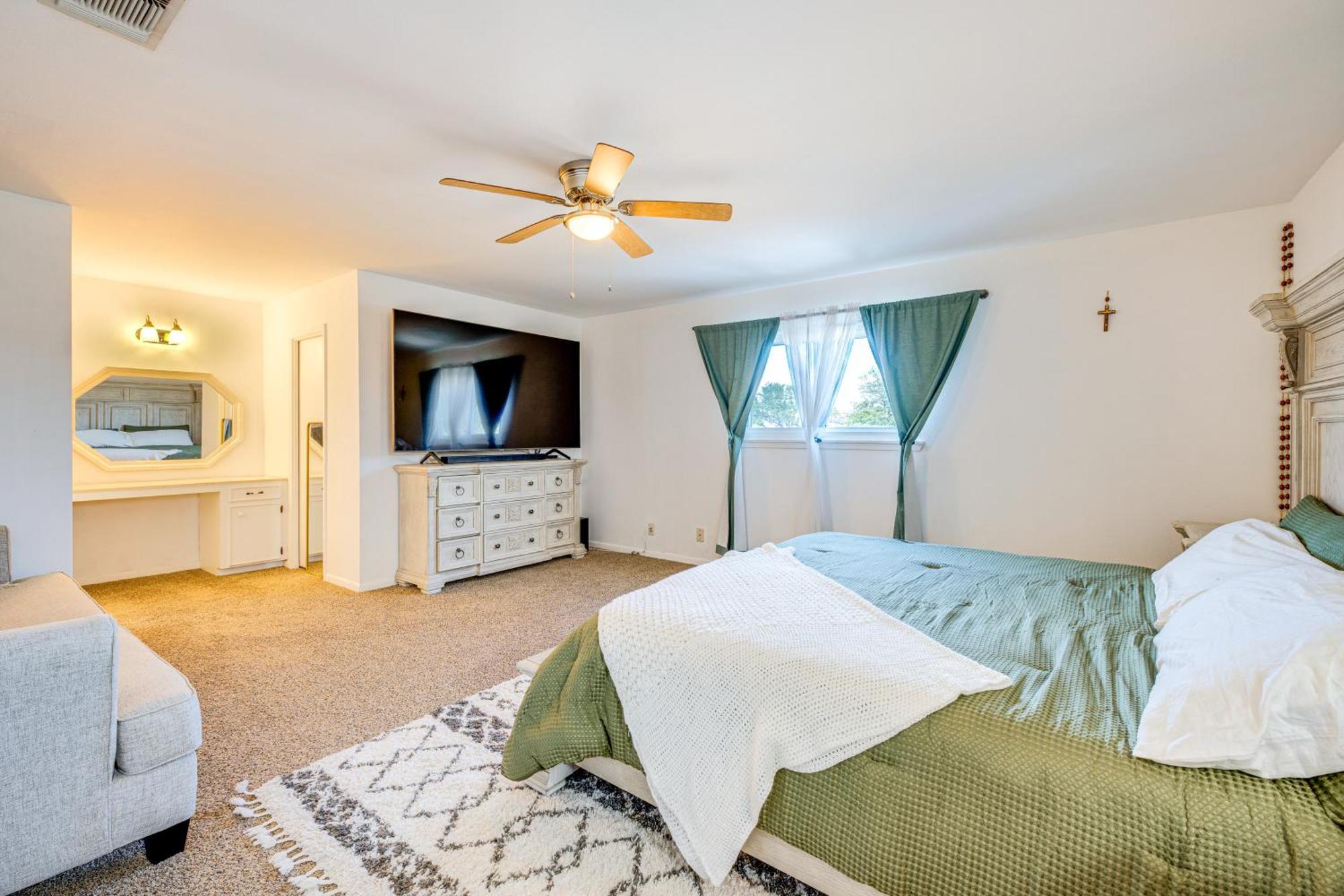 9 Mi To Dtwn Spacious Retreat In Corpus Christi! *