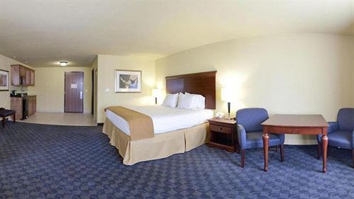 Hotel Express & Suites, Nw, Calallen By Ihg