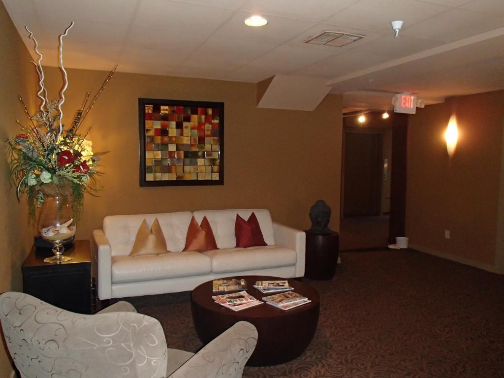 V Boutique Hotel