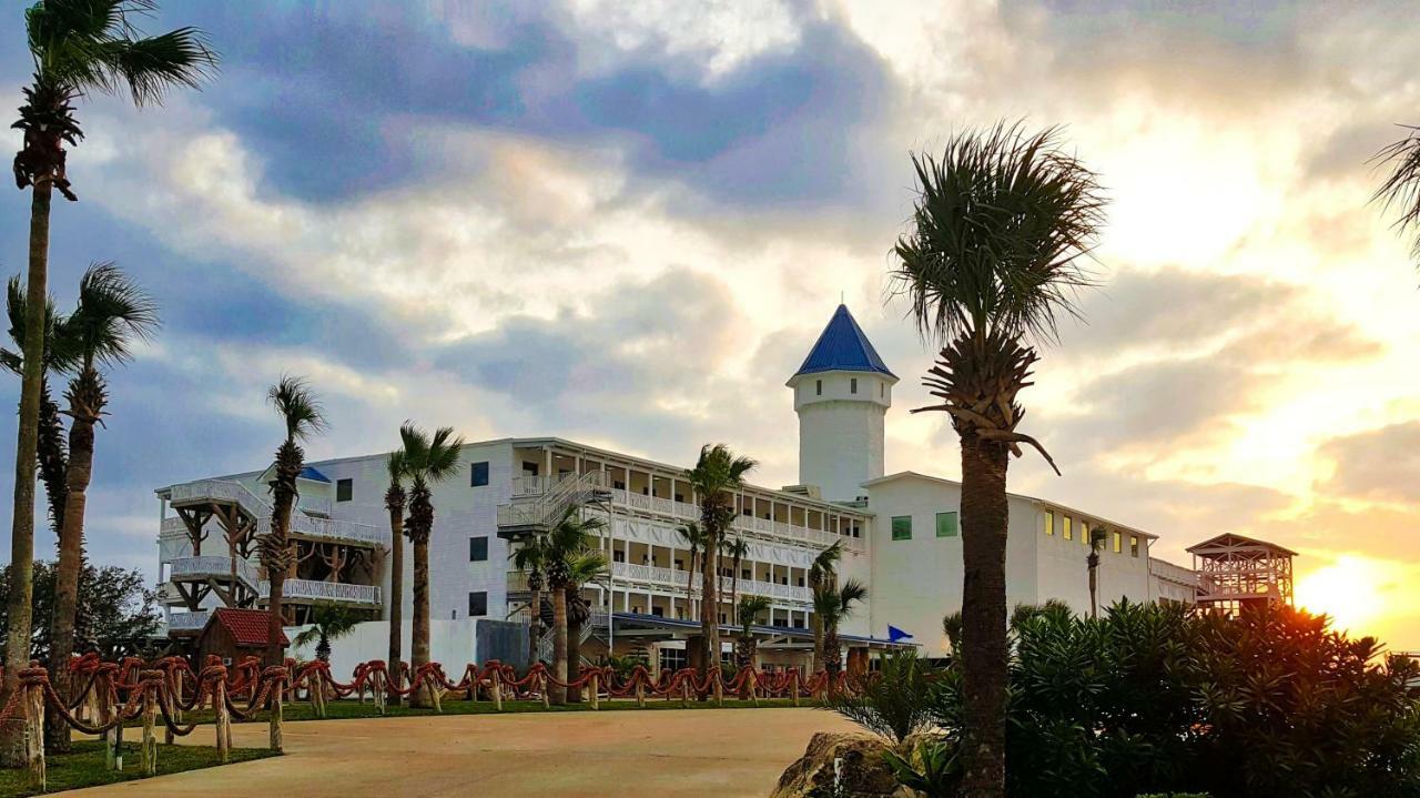 Hotel Waves