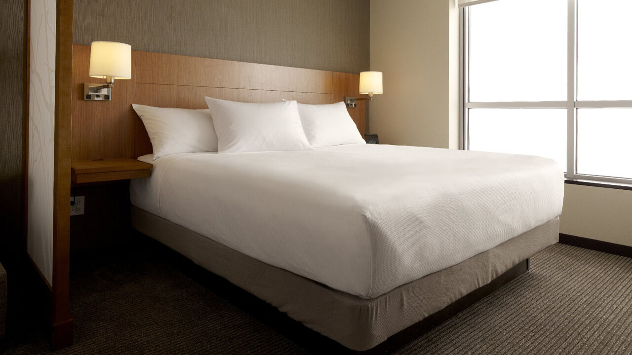 Hyatt Place Hotel 3*