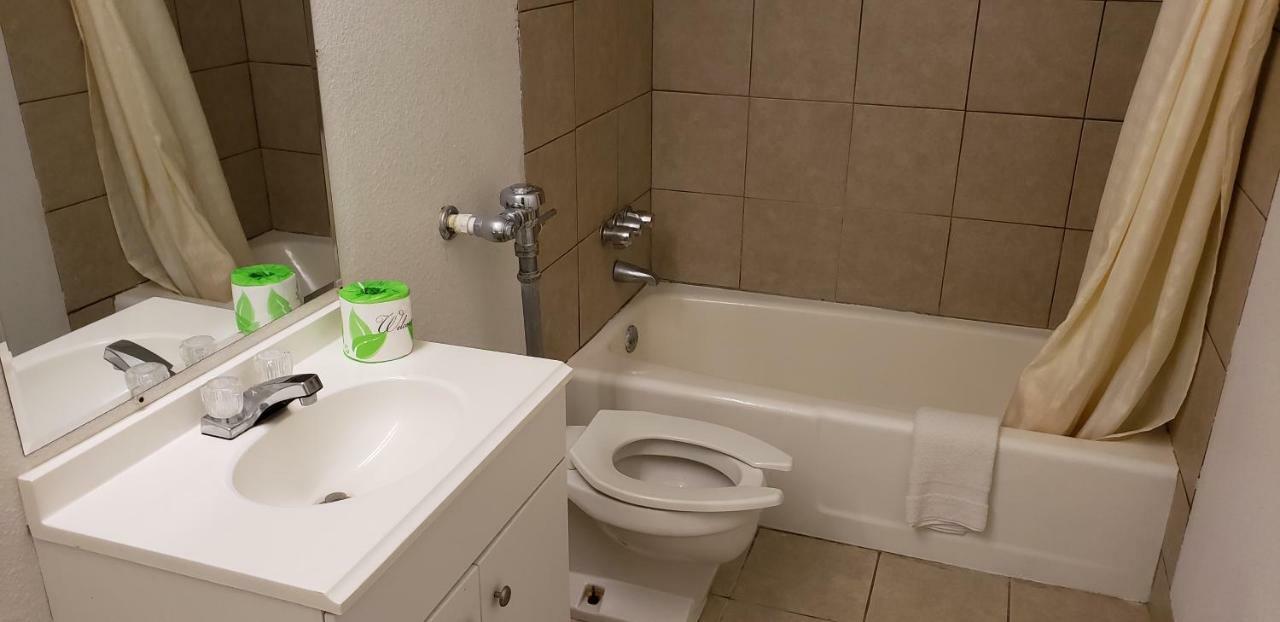 Executive Motel 2*