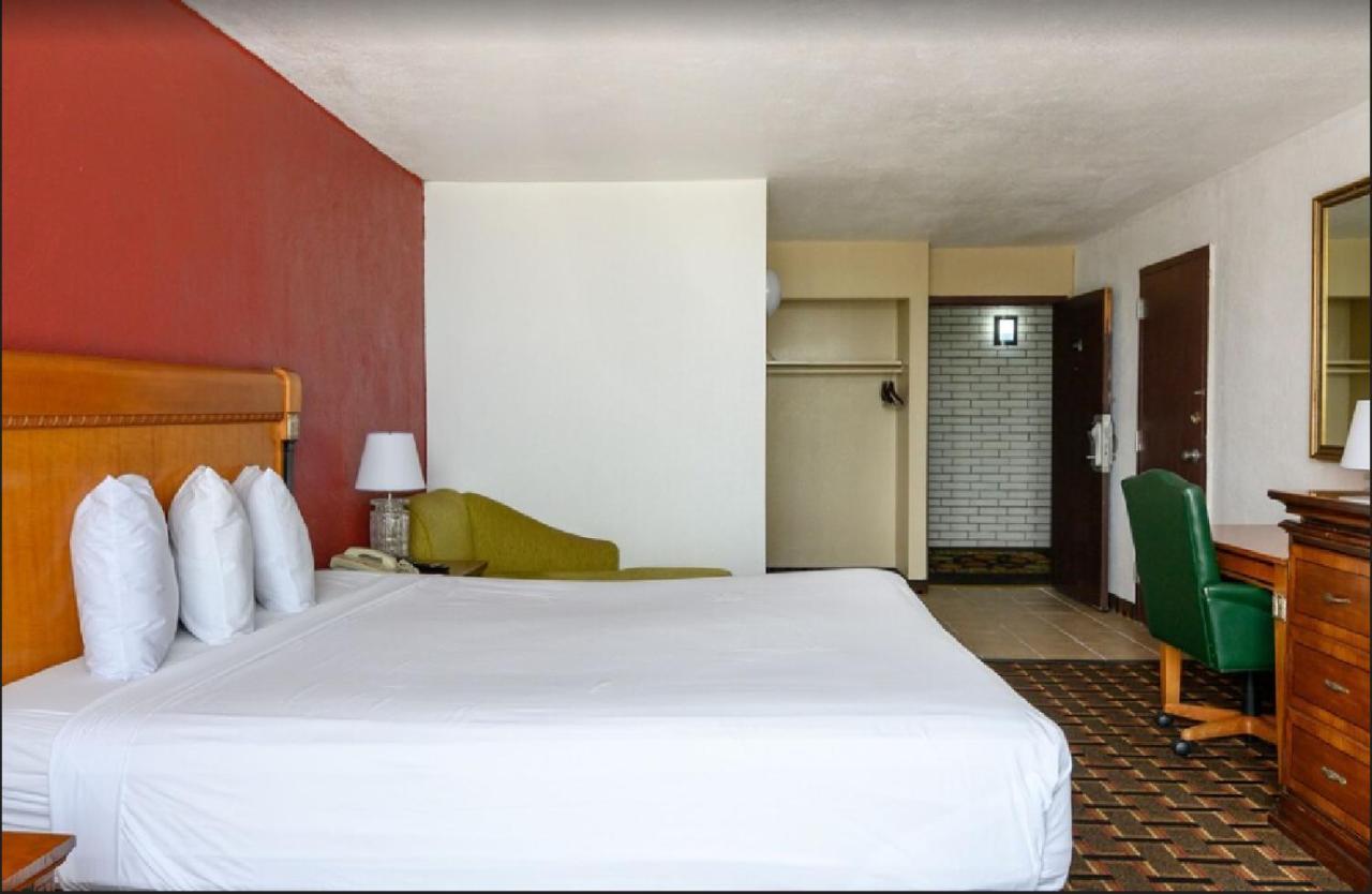 Fairbridge Express Hotel Corpus Christi