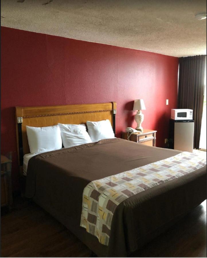 Fairbridge Express Hotel 2*