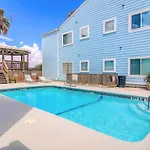 Lyla\'S Beach Getaway