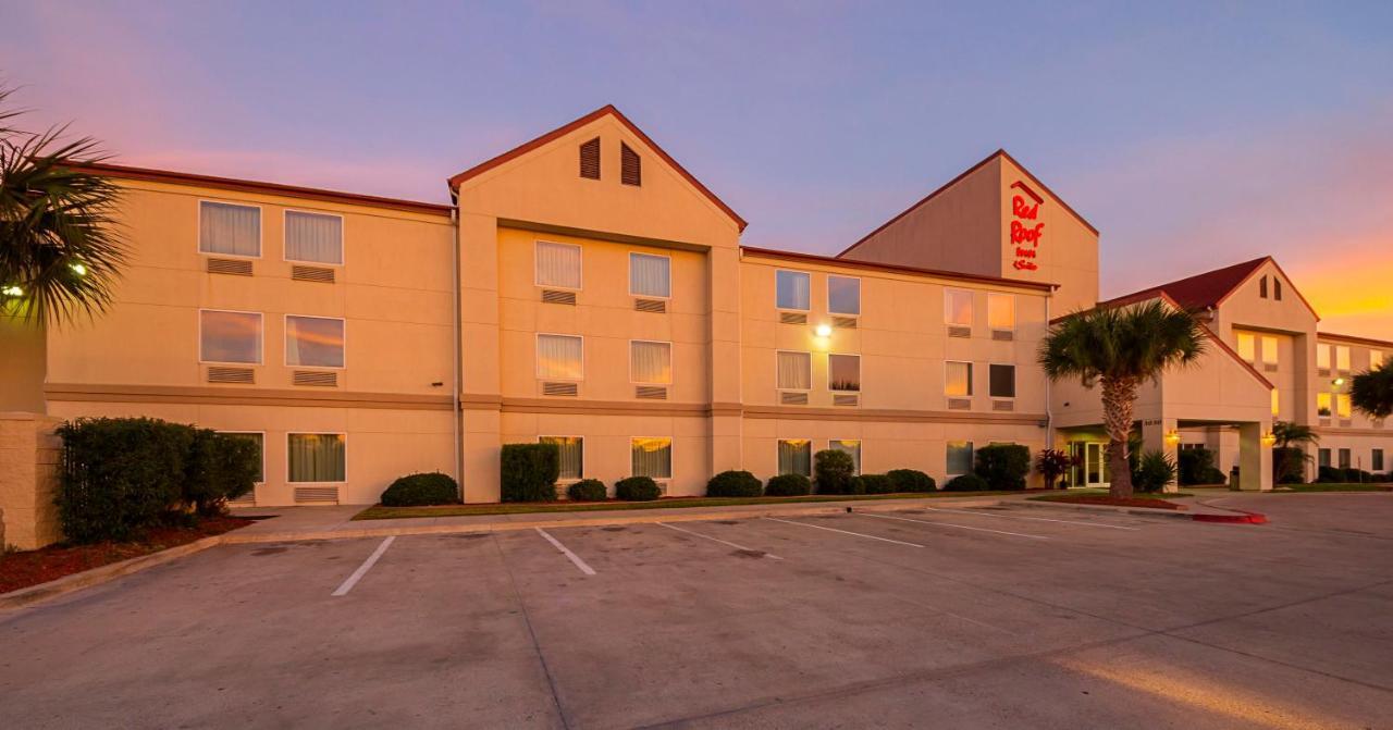 Hotel Red Roof & 2*