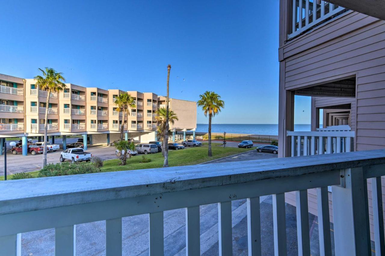 Apartment Beach Balcony, Pool Access, Steps To Shore! Corpus Christi