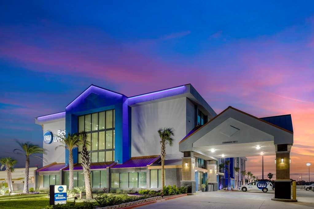 Western Airport Corpus Christi